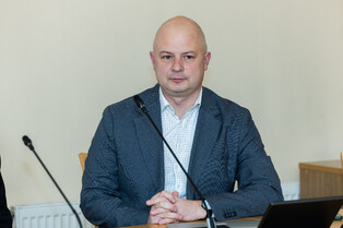 Seimo nario S. Gentvilo pranešimas: „Ar šiukšlių mafija perėmė Aplinkos ministeriją?“