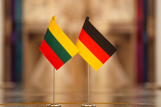 Seime lankysis Vokietijos Bundestago pirmininkė