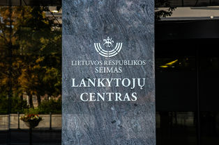 Seimo lankytojų centre pristatoma paroda „Kitokia Rusija: Memorialas – 35 metai kovos už istorinę tiesą ir demokratiją“